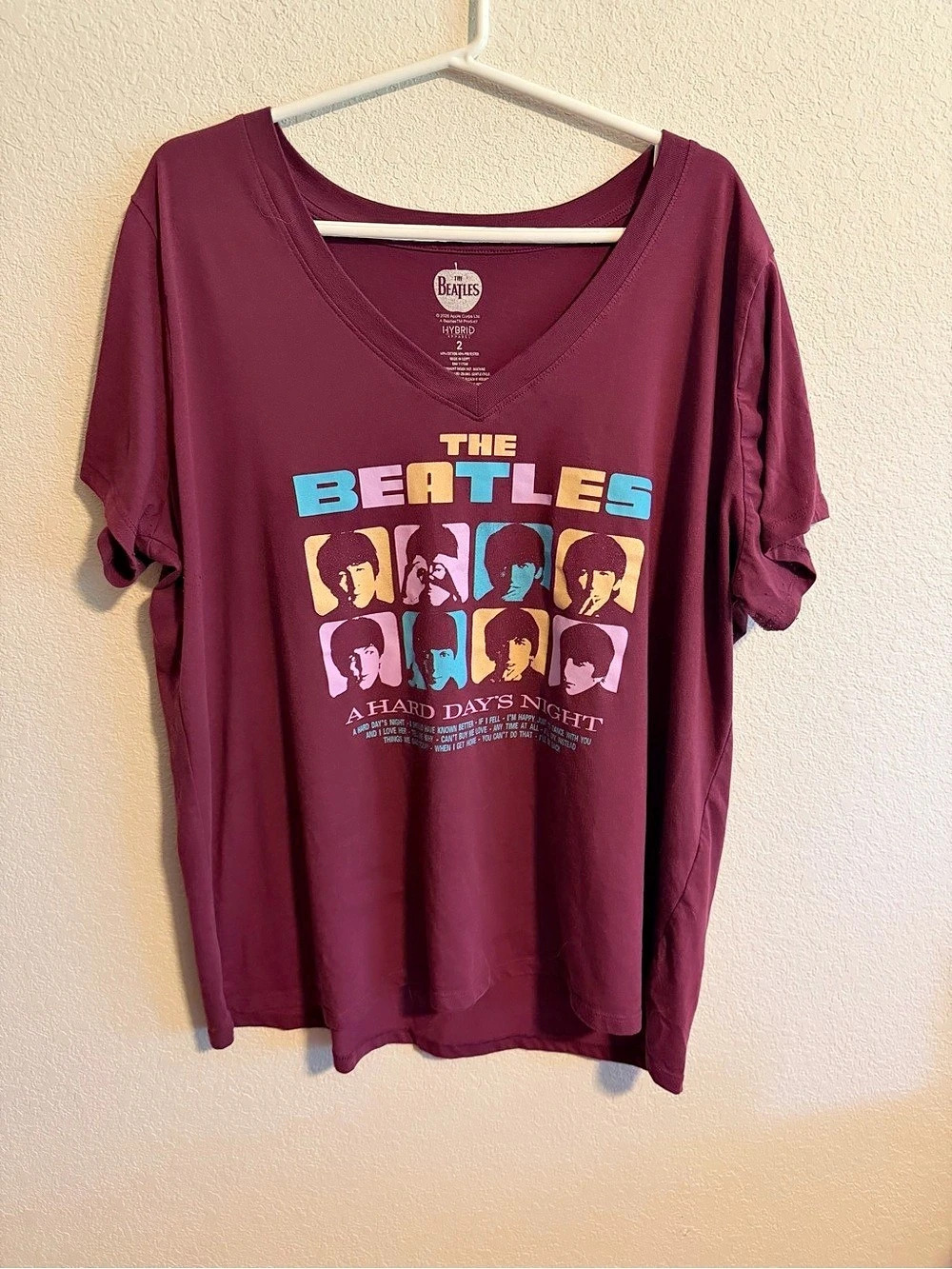 The Beatles A Hard Day's Night Torrid Graphic Tee in Burgundy Size 2 m